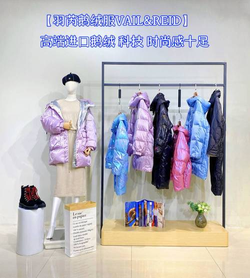 健凡服饰旗下常驻品牌,有国风元素,晒谷场,遇见天,见花开,幽篁楮墨